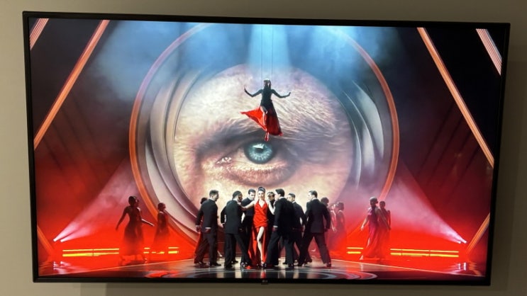  블랙핑크 리사, 오스카 007 공연을 디즈니+에서