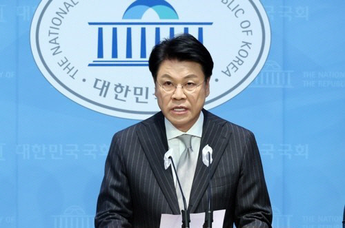 [<b>장제원 성폭력 혐의</b> 논란] 경찰 <b>수사</b> 착수… 사건의 전말은?