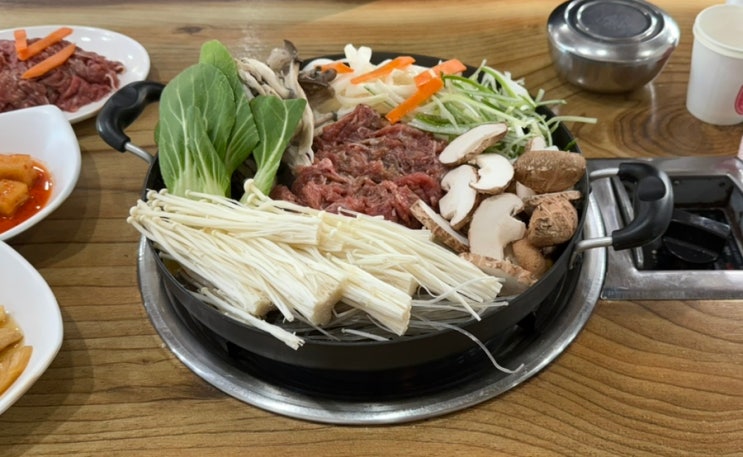  한우 버섯불고기가 맛있는 전골 전문점, 브레이크타임 없는 전골잘하는곰집 방문 후기