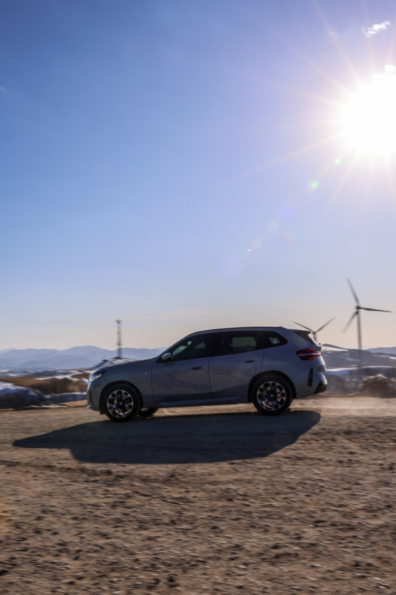 2025 BMW X3 20 xDrive MSP 시승기, 부드러워진 승차감과 스포티함이 고루 섞인 프리미엄 SUV / 가격 ....
