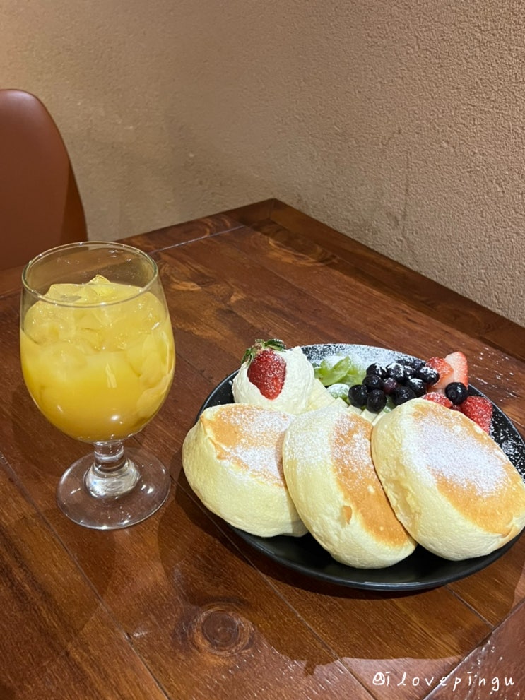 퐁실하고 사르르 녹는 일산 수플레 맛집 젠젠스퀘어 롯데백화점 일산점