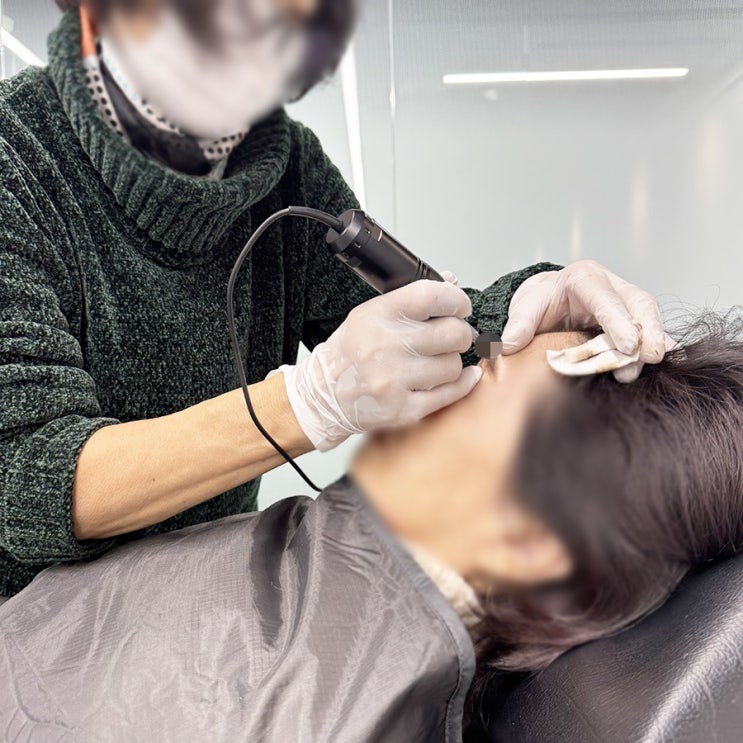  반영구 SMP눈썹 도트머신 테크닉을 알아보자