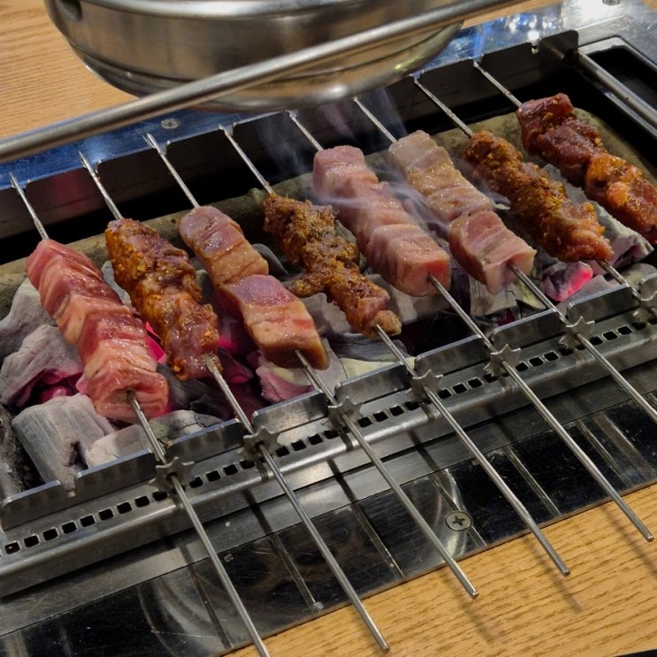  매번 재방문하는11자상가 먹고보자 양꼬치 내돈내산 리뷰