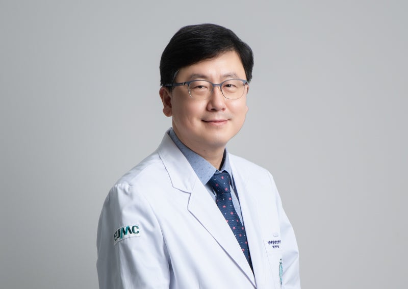 이대혈액암병원 초대 병원장 문영철 교수 취임 “난치에서 완치로"