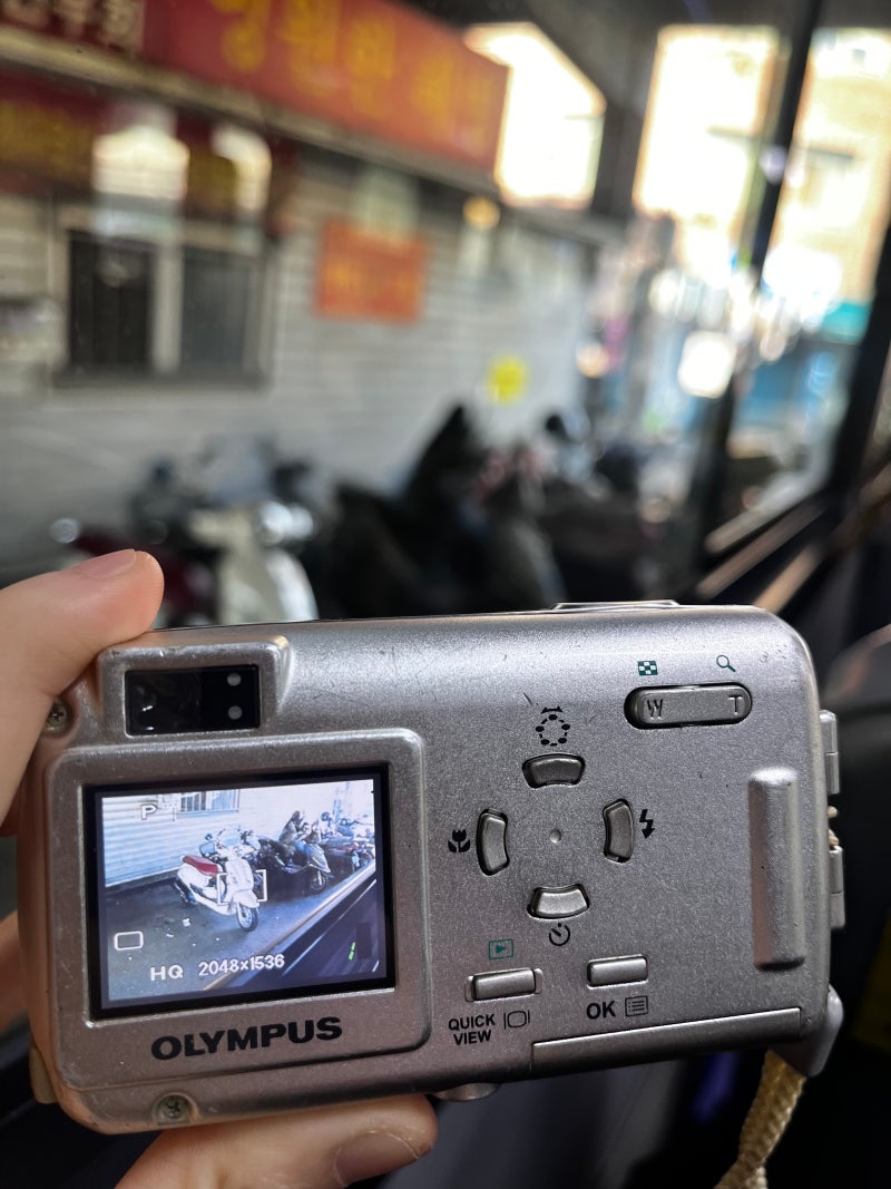 [추추] 올림푸스 뮤 300 카메라로 느좋 인간 되기