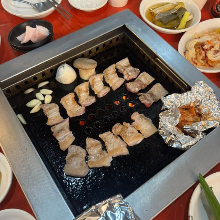  종로3가 맛집 홍지로스