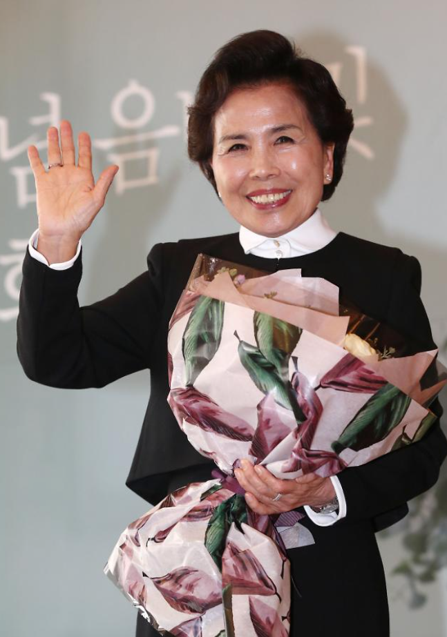 가수 <b>이미자</b>, 66년 활동 마무리… 마지막 무대 예고