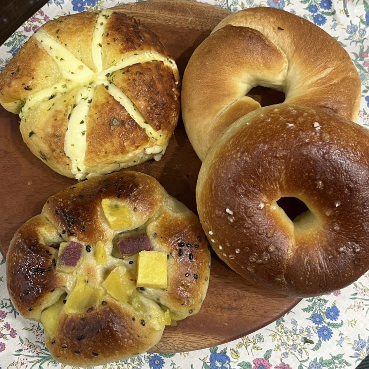  홍대 맛집 상수 카페 데이트 추천 수상한베이글