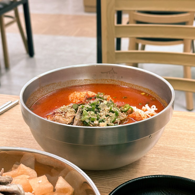  하안동국밥 맛집! 광명 '제주면장'에서 즐기는 진한 국밥 한 그릇