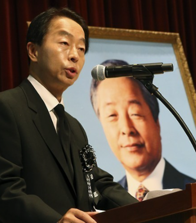<b>YS차남</b> <b>김현철</b> 프로필,나이 고향 학력 경력,계엄 잘못됐다... 