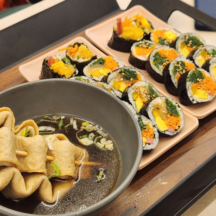  롤포유 떡볶이 라면 김밥에 공심채 들어간 오목교맛집