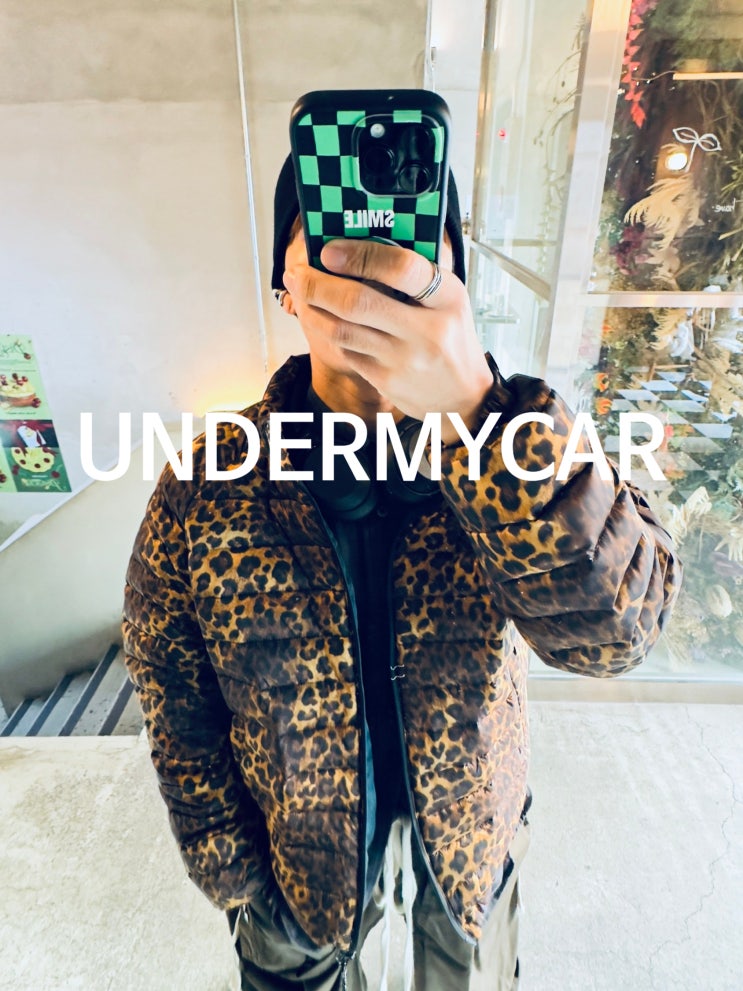  치트키 패딩 추천 언더마이카 HOMMAGE EMBRACED AVIATOR SLIM PUFFER JACKET 리뷰