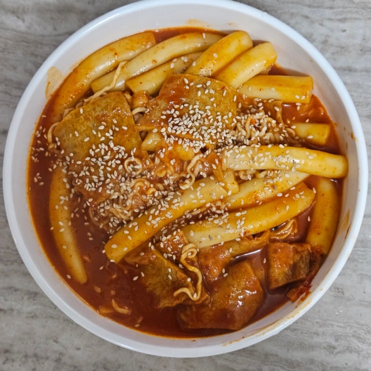  만들기 쉬운 떡볶이 밀키트 또조떡볶이 간단하게 조리 가능!