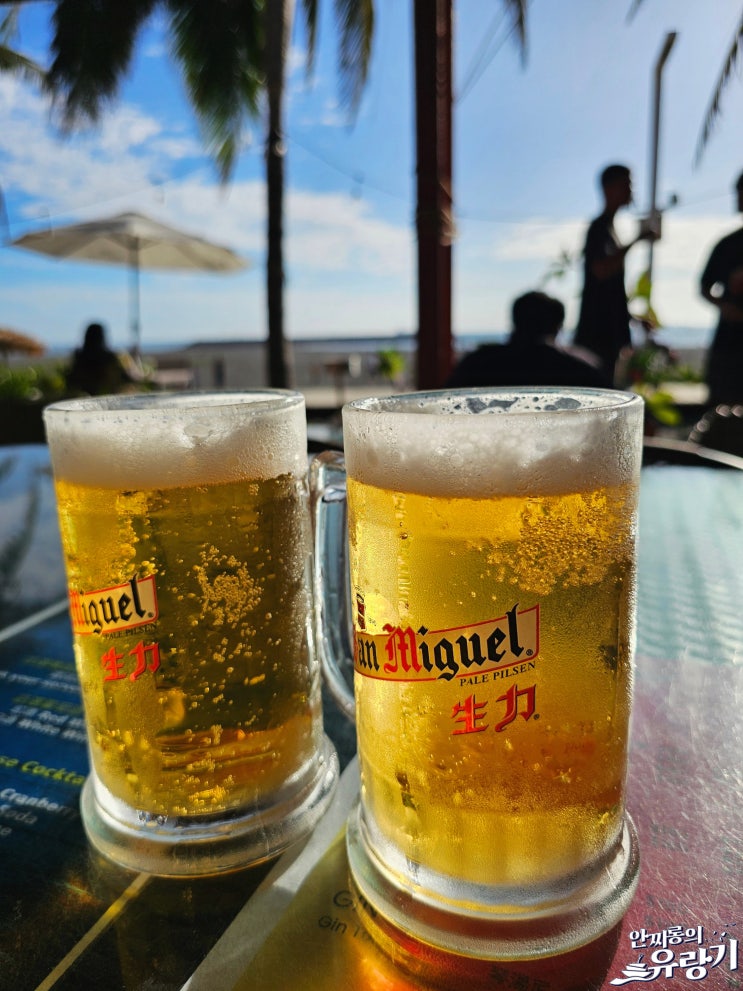  가오슝 치진섬 노을 보며 맥주 한잔 치진 선셋 바