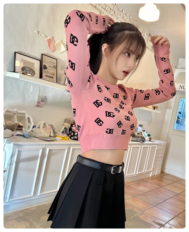 프로미스나인 이나경 프로필 인스타 일상룩 사복 코디 나이 소속사