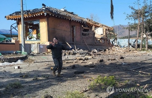 <b>포천 전투기 오폭 사고</b>, 민가 피해 발생…공군 "책임지고... 