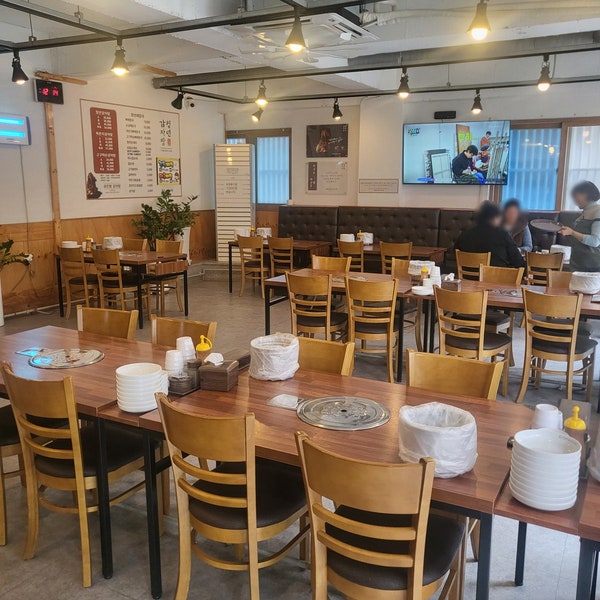 청년감자탕 신창점 사진 4