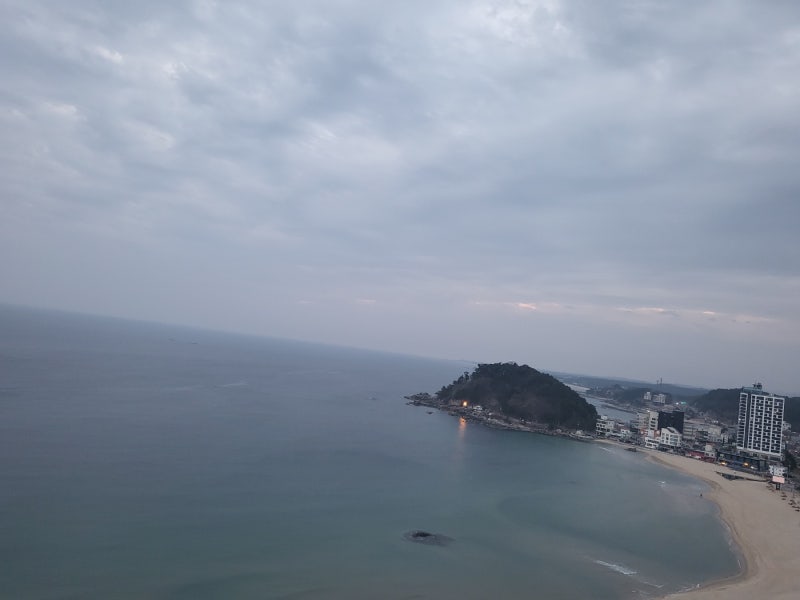 [강원/양양] BLUE12 네오스 양양 죽도해변점/ 죽도해변 일출