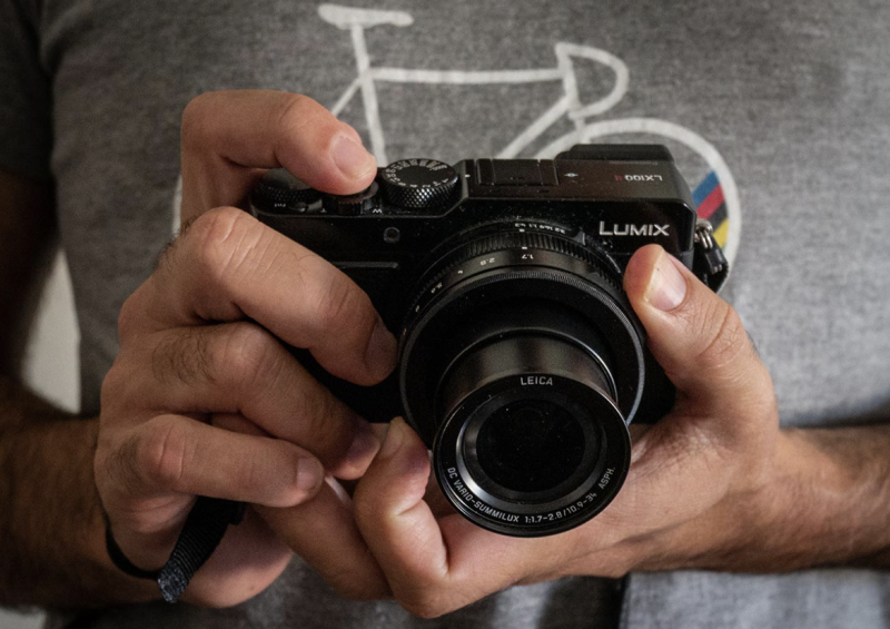 파나소닉 루믹스 LX100M2, 고급스러움과 성능을 겸비한 컴팩트 카메라