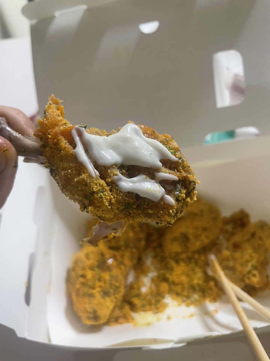 BHC치킨 합정점 사진 3