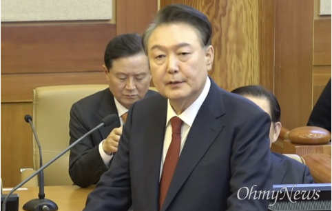 <b>대통령실</b>, <b>윤석열 구속 취소</b> 결정에 "환영...조속한 직무 복귀... 