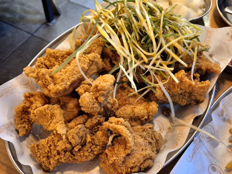 오부장치킨 중동역점 사진 1