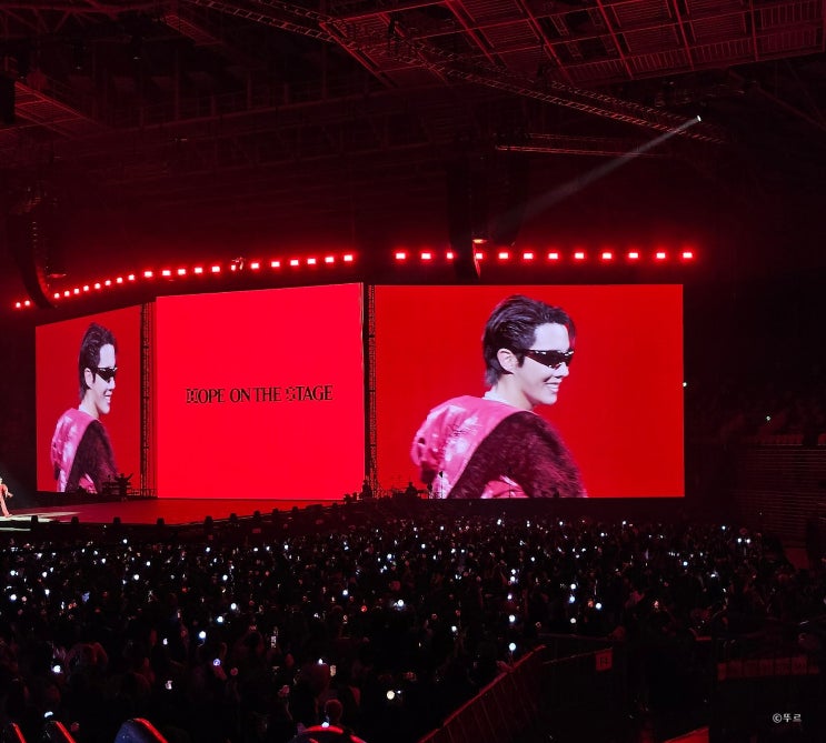 <b>제이홉</b> 콘서트 j-hope Tour 'HOPE ON THE STAGE' in SEOUL... 