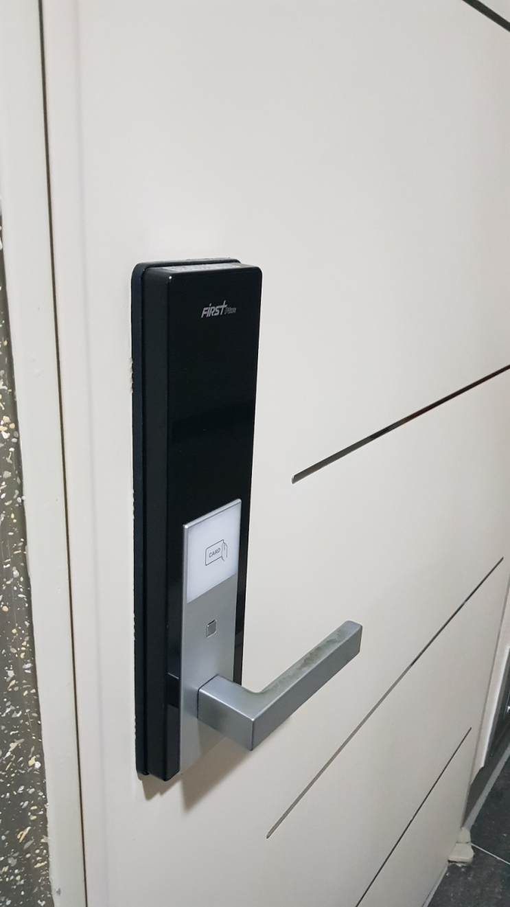  대구 칠성동 도어락 비밀번호 오류/현관문 잠김/도어락 비파손 열기/밀레 M-500S 도어락 설치