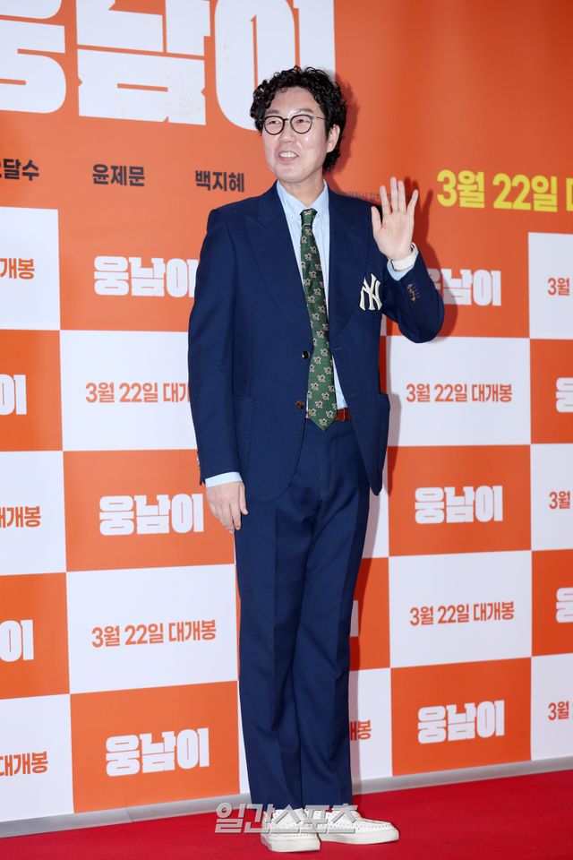 “<b>국적 박탈</b>”…<b>김영철</b>, <b>가짜뉴스</b> 분노 “나와 아무 상관 없다”