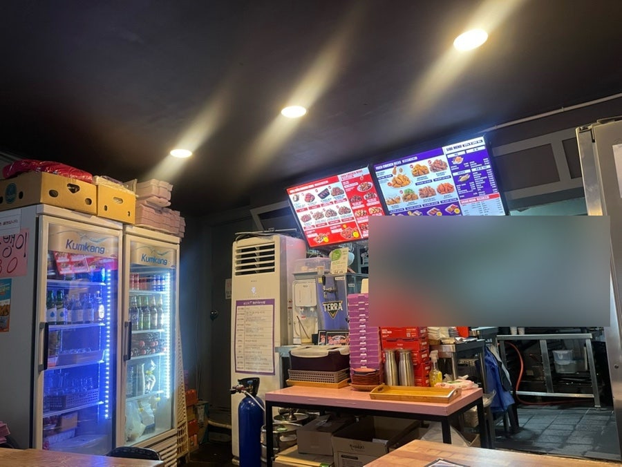 부어치킨 석수역점 사진 5