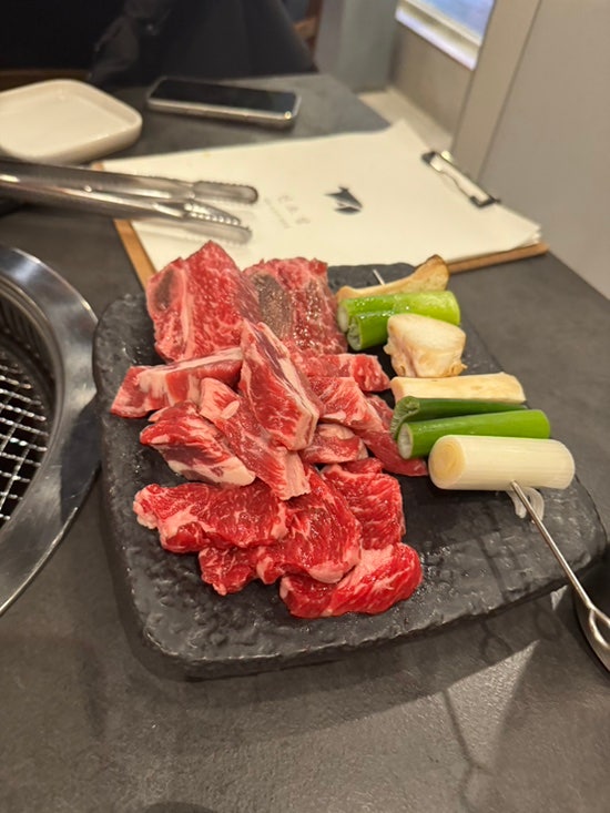 신촌고기집 신소살 친구와 신촌데이트