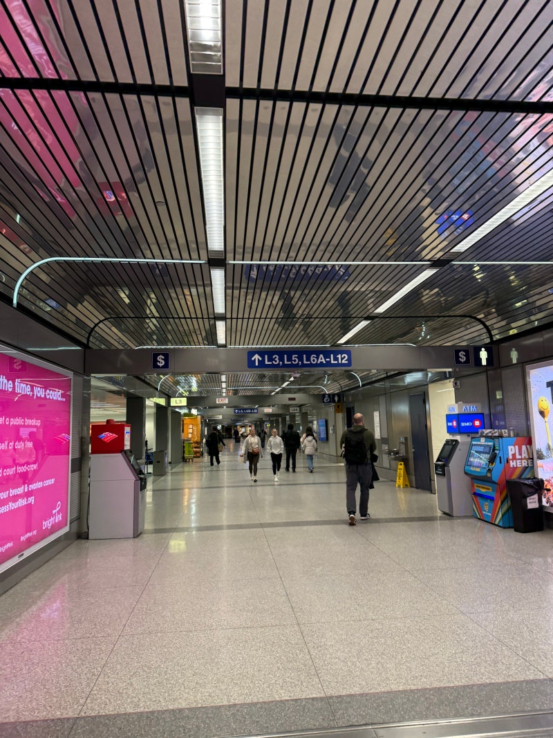 미국 여행] 스피릿항공 후기 미국 저가항공사는 우리와 비슷할까 미국LCC 스피릿항공 시카고오헤어 to 뉴욕라과디아 탑승후기  #spirit항공 : 네이버 블로그