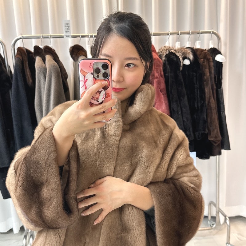 밍크코트 가격 브랜드 매장 모피코트 코디 세일 정보