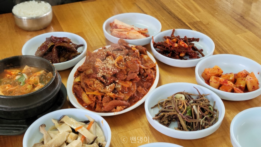 흰돌산식당 사진 6