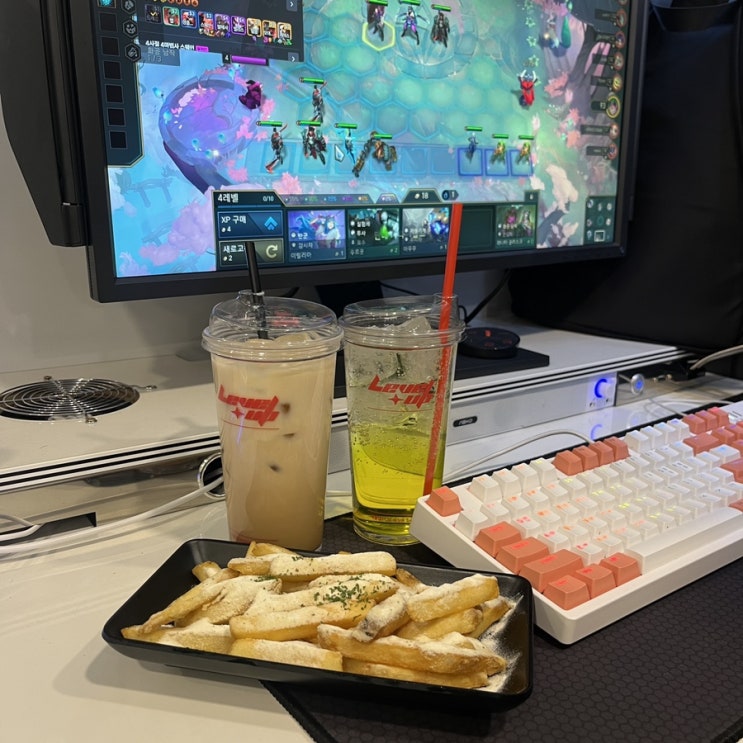  매봉역 도곡동 이색데이트 맛집 레벨업PC방 메뉴