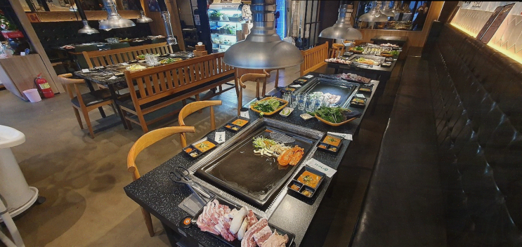  [맛집리뷰] 방촌동 배꼽숙성삼겹살과막창, 풍미 가득한 고기로 즐기는 저녁
