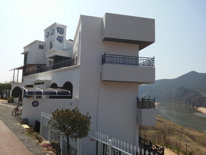 강노을펜션 사진 3