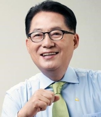 박지원 국회의원 프로필 나이 학력 고향 "윤석열 개선장군 아니다"