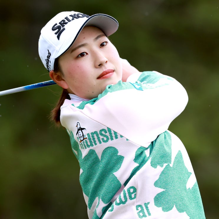 윤이나 라이벌 <b>다케다 LPGA</b> 첫 <b>우승</b>. 블루베이 6타차 완승.