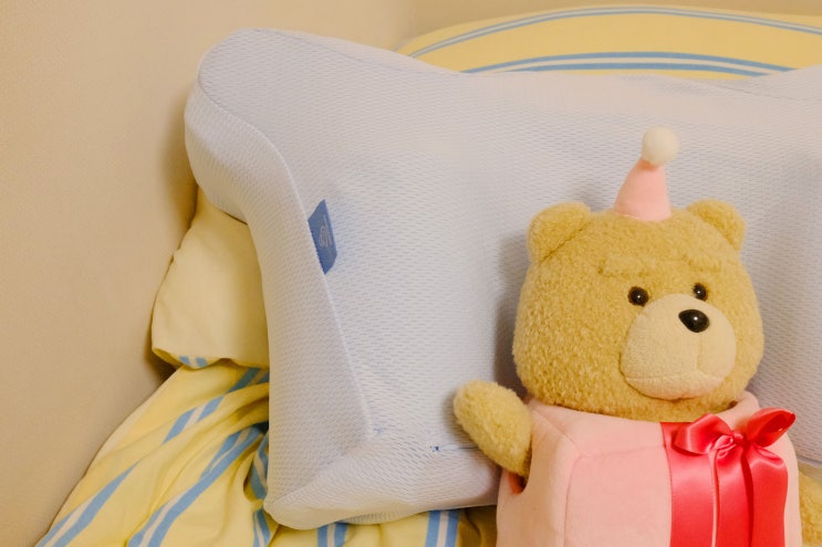  수면자세교정이 필요할땐 메디포유 성형베개(코수술 양악수술 비염수술 준비물)