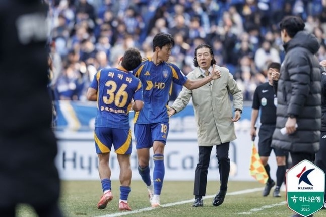 <b>허율</b>의 두 골로 <b>울산</b>, 제주를 2-0으로 제압하다!