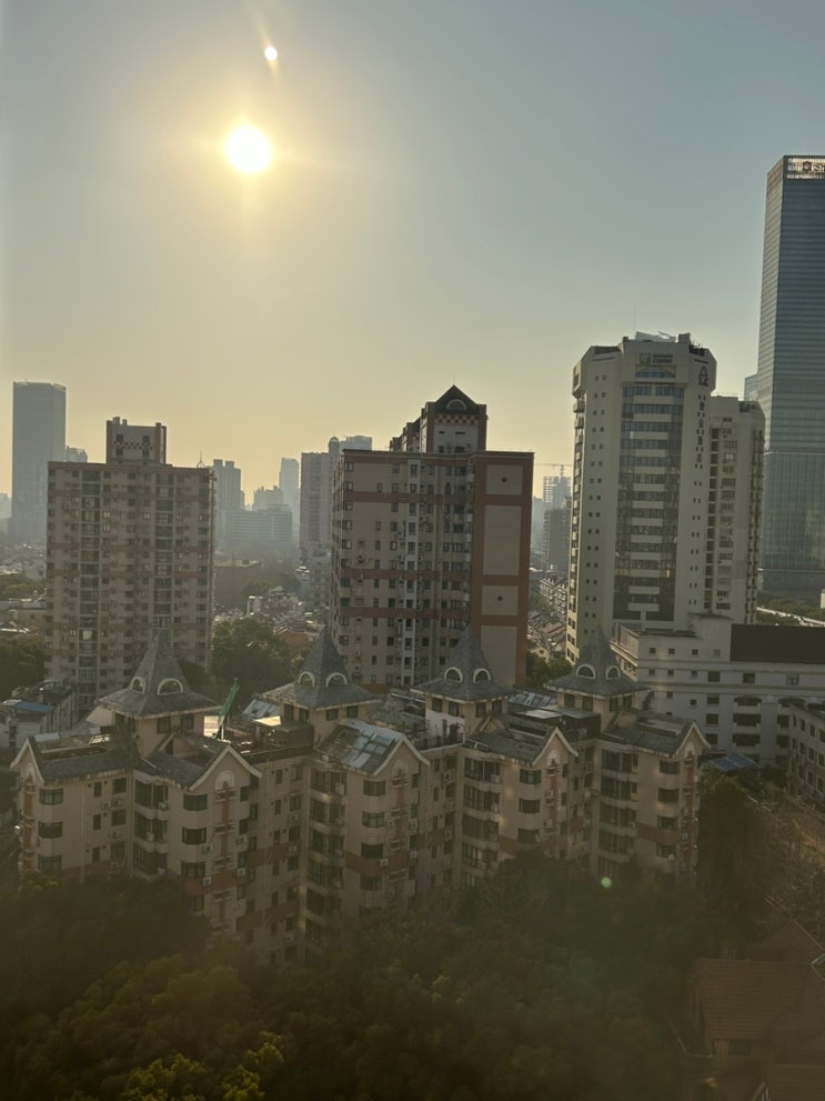  상하이 자유여행 시티호텔 상하이(City Hotel Shanghai) 13층 트윈룸 내돈내산 솔직후기