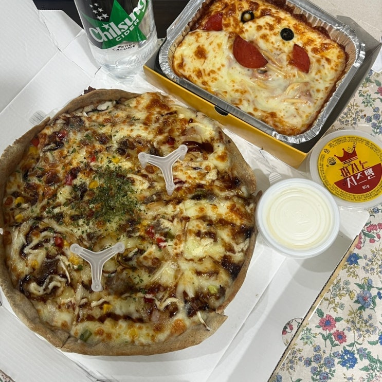  서울 논현동 피자 맛집 피자는치즈빨 메뉴