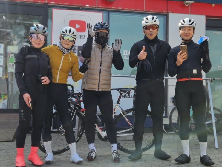  15년째 자전거 타는 여자사람