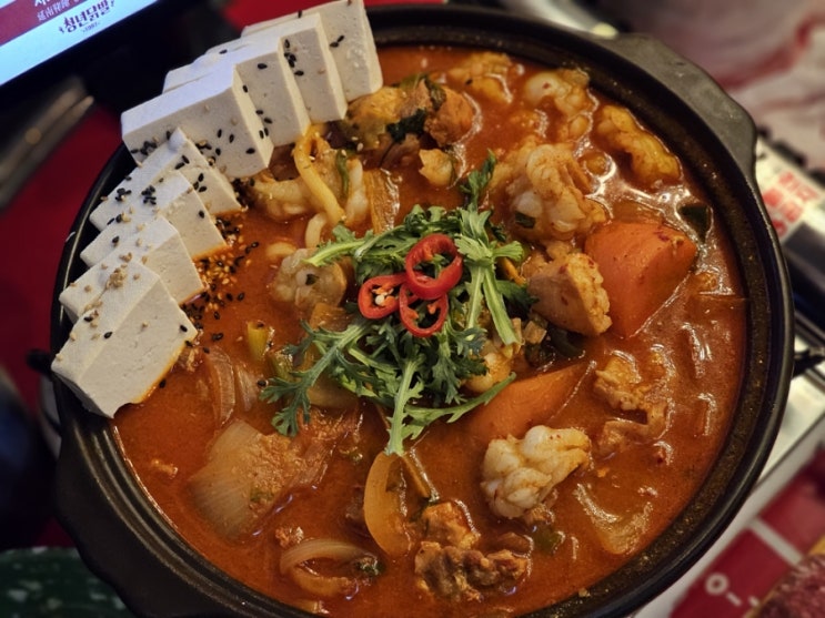  [서울/홍대입구] 홍대입구역 맛집 닭발에 간술하기 좋은 청년닭발1987 홍대점