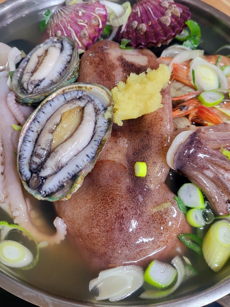  [장유]싱싱한 해산물이 가득 들어간 대청계곡 맛집 '한가네 해물칼국수'