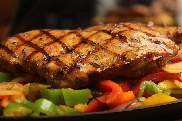  맛있게 즐기는 건강한 다이어트! 2025년, 성공적인 체중 감량을 위한 최고의 음식들