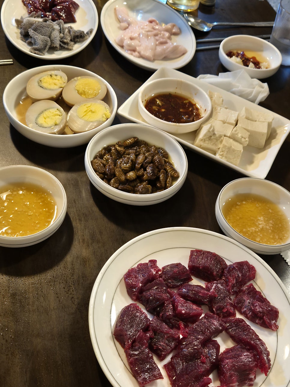 황우생고기육회 사진 1