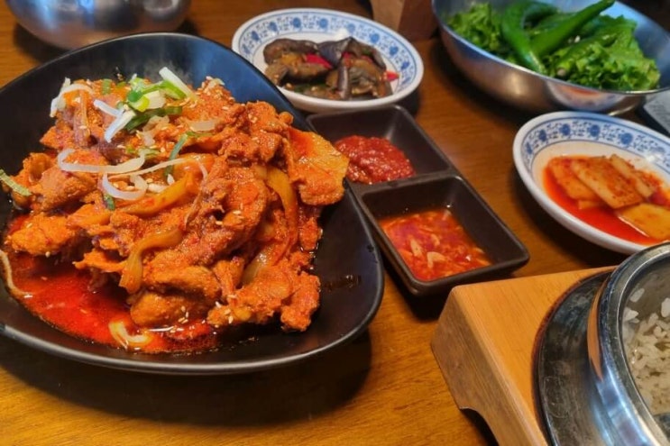  [강남/논현]직장인 점심 제육,보쌈 맛집 리북집