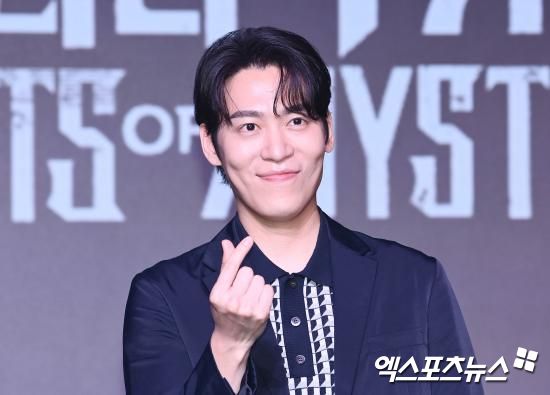 '<b>결혼</b> 3년차' 존박, 딸... 잠은 집가서 자야지" (<b>핸썸가이즈</b>)